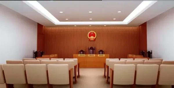 牡丹江一保安毒死11只宠物狗获刑3年,他的动机是什么?