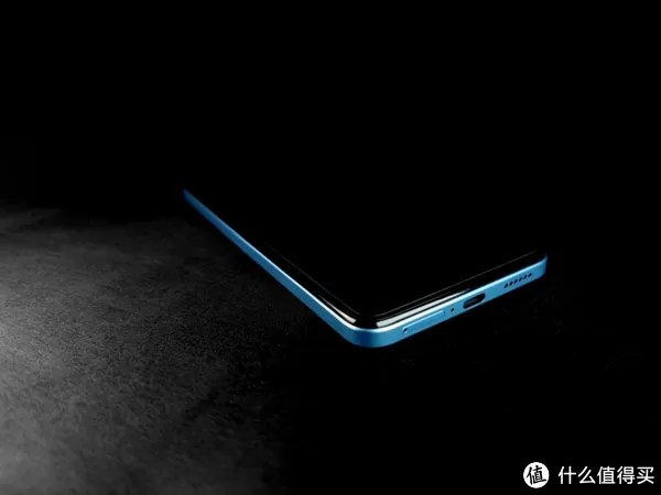 数码体验 篇二十二:Redmi Note 11T Pro+体验:次旗舰同款芯一半价,LCD耳机孔相约“这次一定”