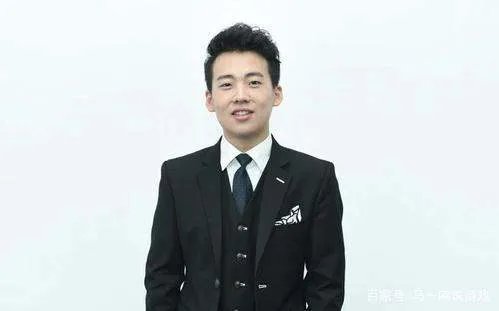 为什么郭麒麟现在登上了这么多的综艺,背后到底有谁在为其撑腰?