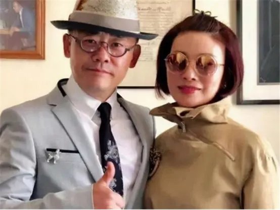 周立波豪宅内宴请滑稽戏前辈,霸气回应:一切正在开始,他还能开始吗?