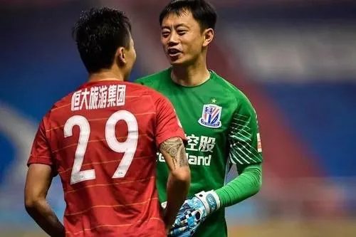 广州恒大2-0大胜上海申花,两队的实力差距有多大?