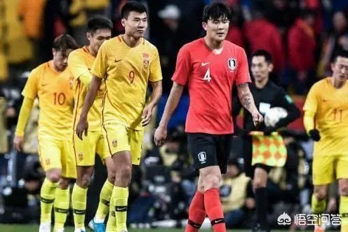 李铁带领的中国男足在东亚杯获得了季军,大家怎么看?