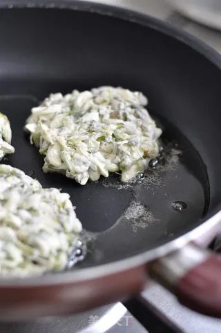 槐花饼