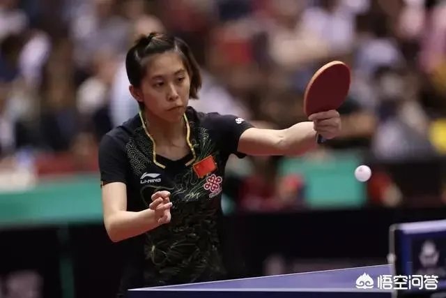 何卓佳VS索尔佳