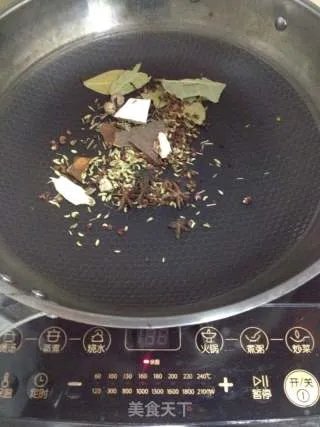 辣椒红油
