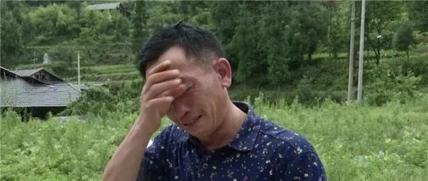 福建扶贫干部被洪水卷走前,向同事喊不要下来,此干部身上有哪些可贵精神?
