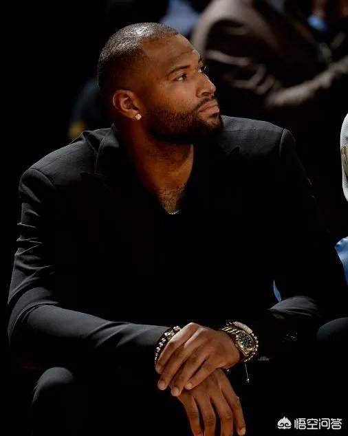 NBA揭幕赛库里率队108—100拿下揭幕战,你怎么看?