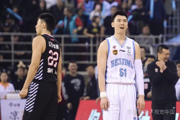 前首钢队长吉喆去世，年仅33岁，从高光到落幕，他的‘晚年’都发生了什么？
