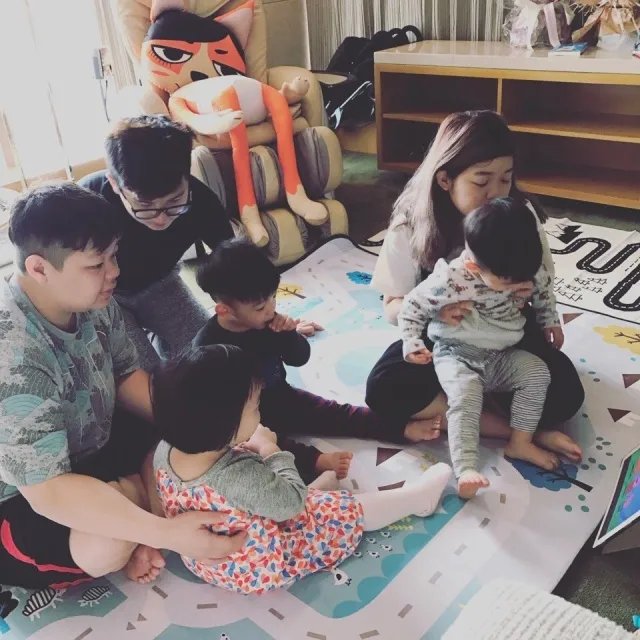 周杰伦气哭，同是养两孩为嘛范玮琪的豪宅还那么仙