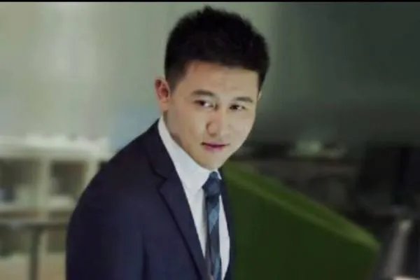 每次工作做不完带回家做,老公都很生气,我该怎样安抚他?