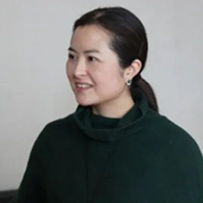 张泉灵照片曝光 裙内风光一览无余