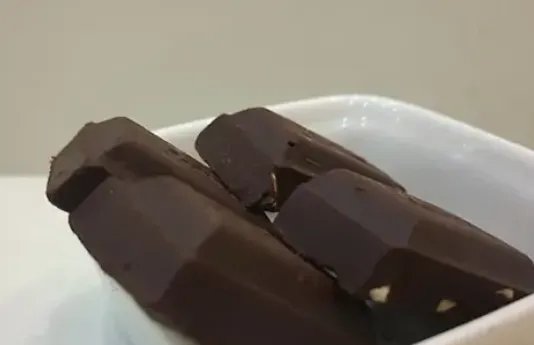 黑巧克力哪个牌子好