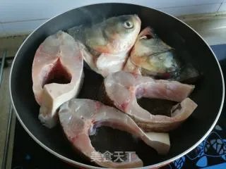 鲢鱼炖豆腐