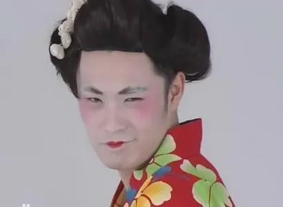 丁俊晖网吧玩游戏上热搜,娱乐圈有哪些喜欢“泡网吧”的艺人?