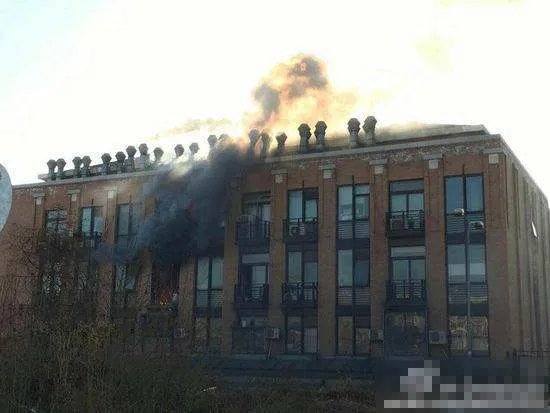 清华大学爆炸,炸死了一个人是真的吗？