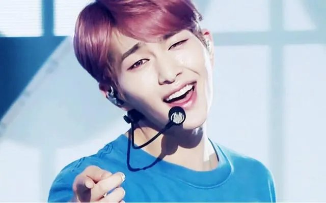 如何评价SHINee的队长温流?