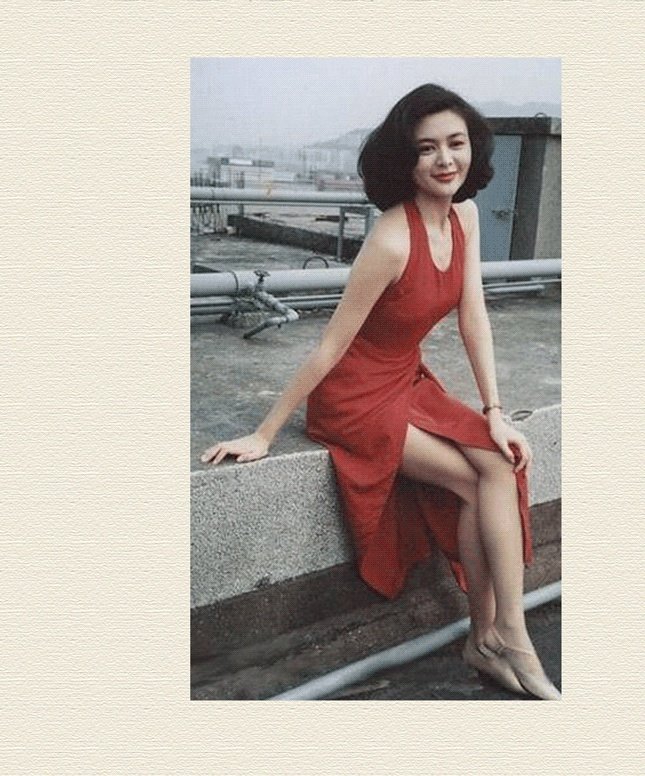 谁手机里有美女美景图片,能不能分享让大家看看?